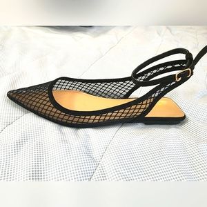 Shoe Dazzle Black Flats